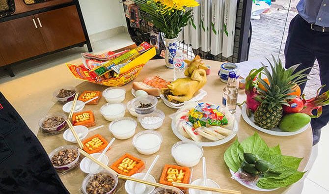 Nên chuẩn bị đồ lễ cúng chuyển văn phòng như thế nào?